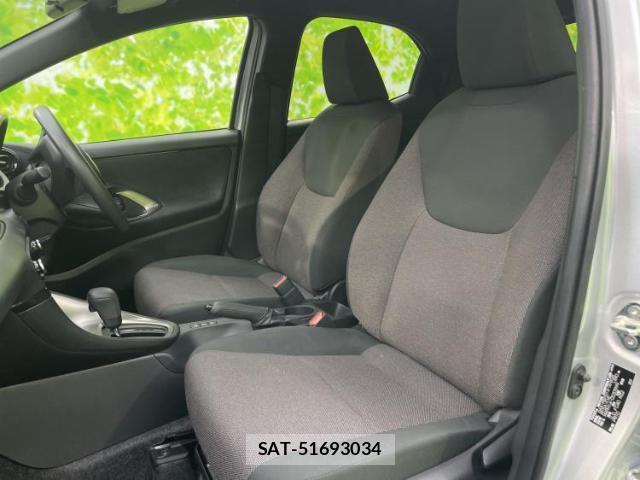 Toyota YARIS 2025-02 8649401-5