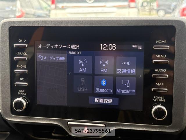Toyota YARIS 2021-07 8649751-11