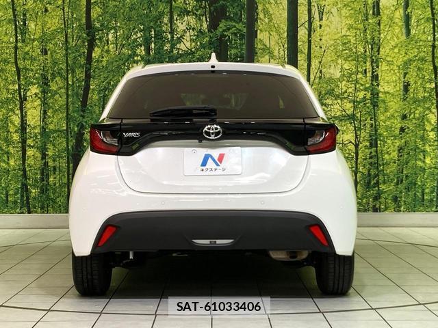 Toyota YARIS 2021-07 8649837-14