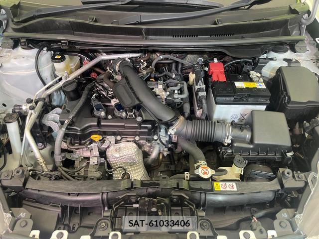 Toyota YARIS 2021-07 8649837-17