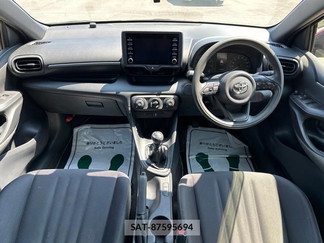 Toyota YARIS 2020-04 8649923-2