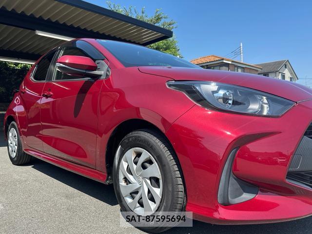 Toyota YARIS 2020-04 8649923-5