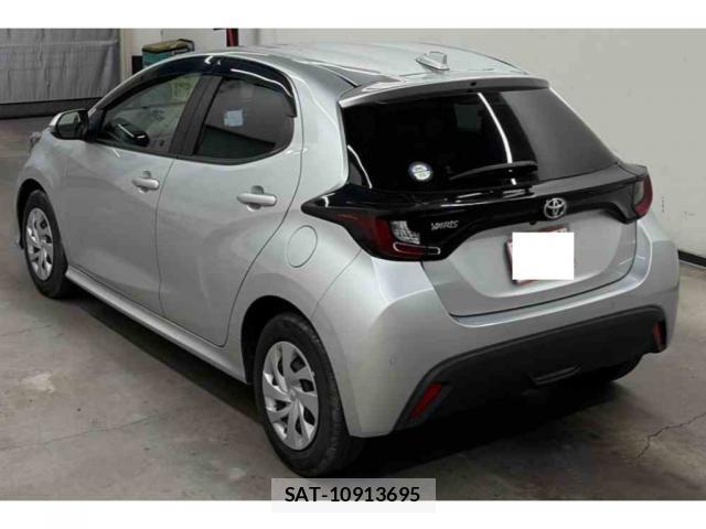 Toyota YARIS 2022-06 8650667-1