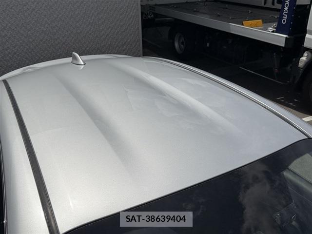 Toyota YARIS 2021-08 8650897-12