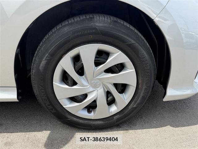 Toyota YARIS 2021-08 8650897-13