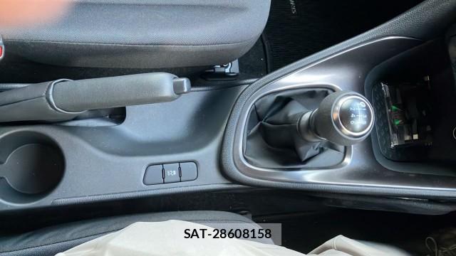 Toyota YARIS 2025-11 8651436-14