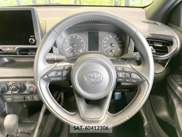 Toyota YARIS 2025-07 8651572-10