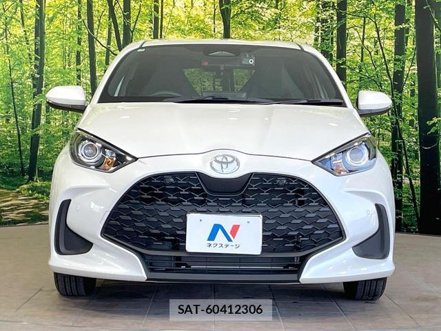 Toyota YARIS 2025-07 8651572-13