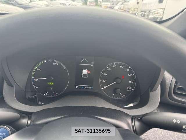 Toyota YARIS 2023-07 8651788-18