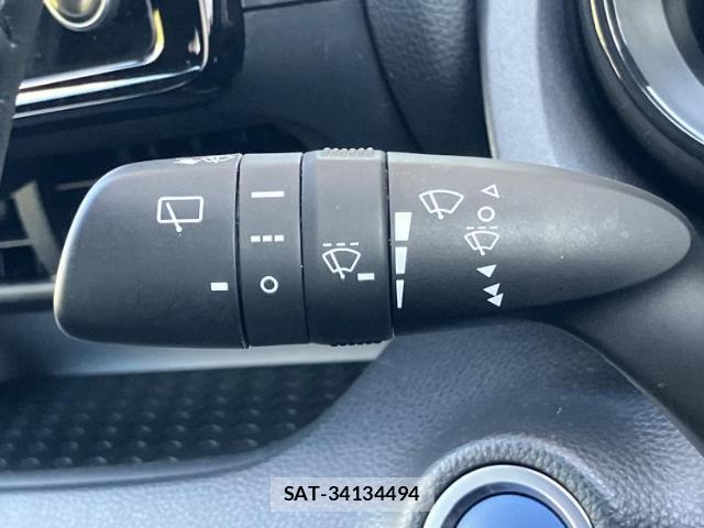 Toyota YARIS 2022-03 8652045-15