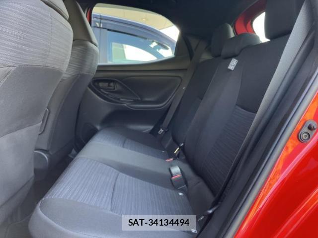 Toyota YARIS 2022-03 8652045-6