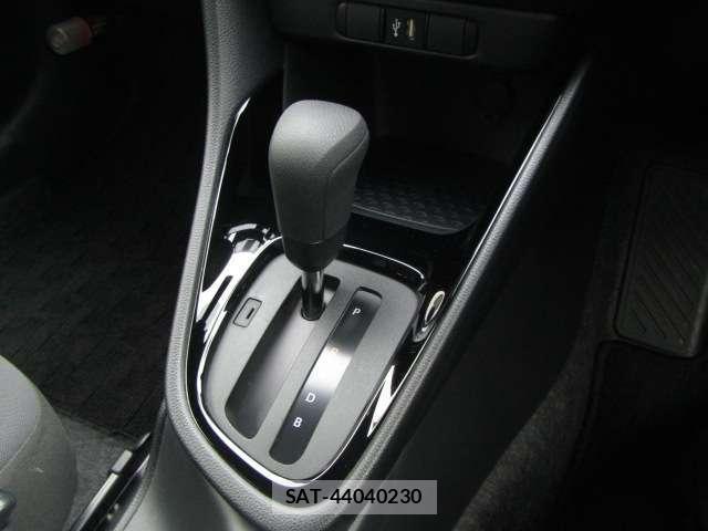 Toyota YARIS 2022-03 8652336-1