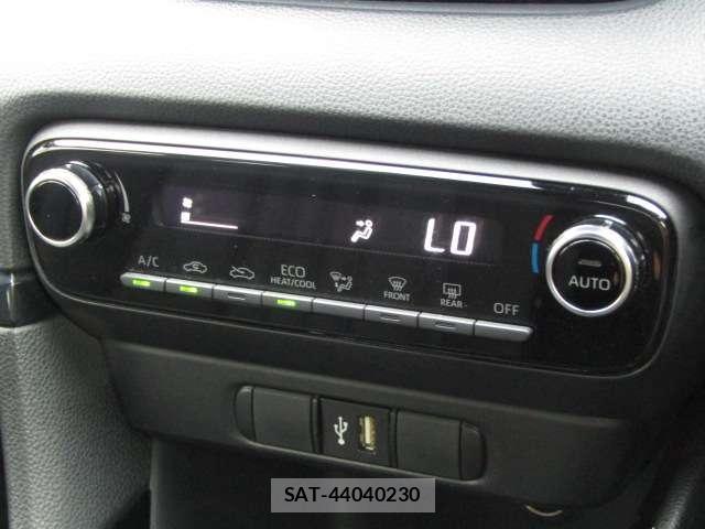 Toyota YARIS 2022-03 8652336-10