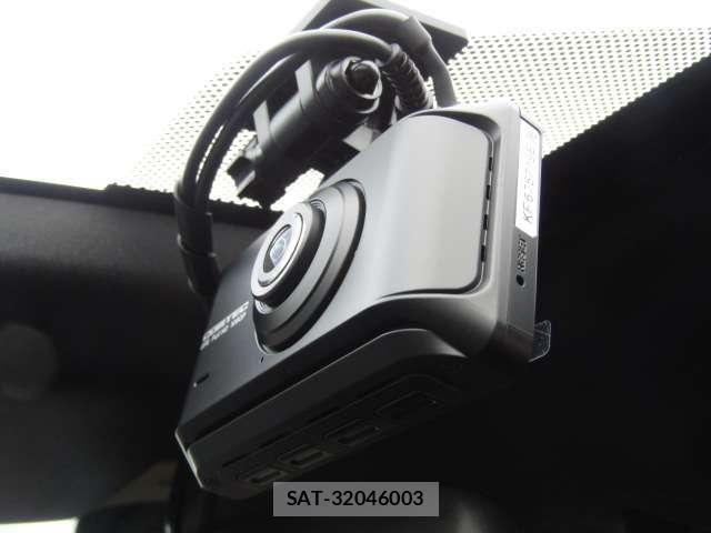 Toyota YARIS 2024-03 8652337-15