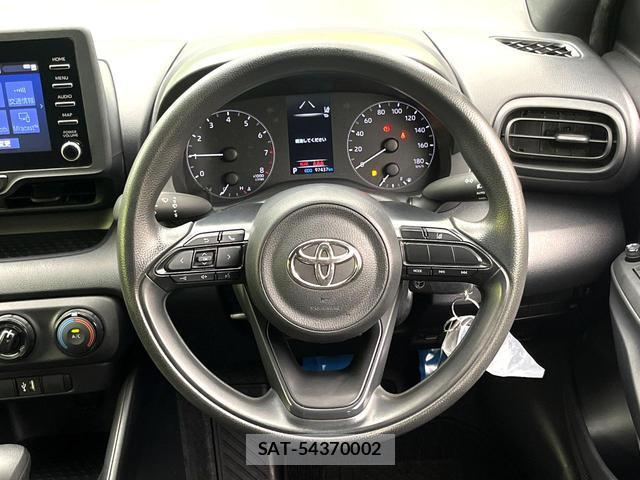 Toyota YARIS 2022-12 8652356-9
