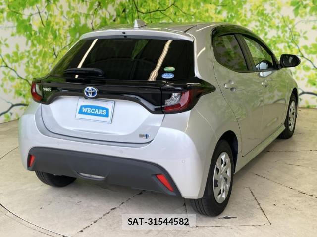 Toyota YARIS 2020-09 8652377-2