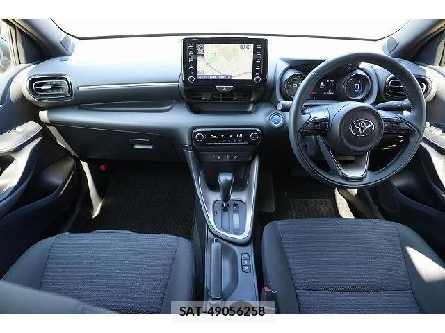 Toyota YARIS 2020-09 8652563-3
