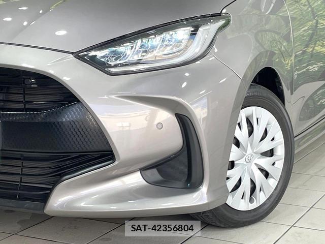 Toyota YARIS 2022-05 8652581-11