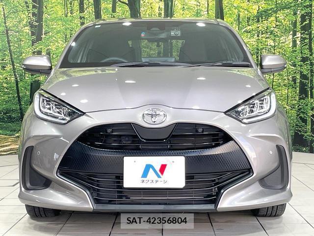 Toyota YARIS 2022-05 8652581-13