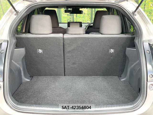 Toyota YARIS 2022-05 8652581-9