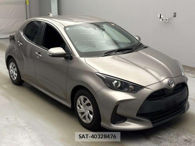 Toyota YARIS 2023-07 8652686-11