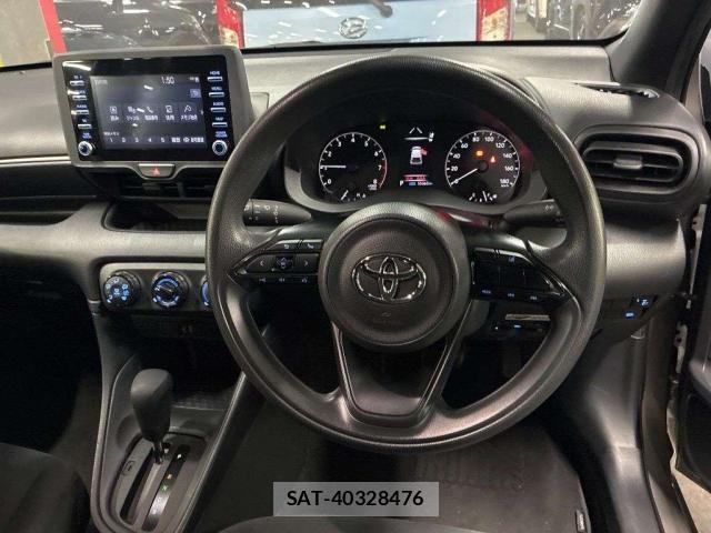 Toyota YARIS 2023-07 8652686-2