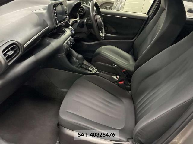 Toyota YARIS 2023-07 8652686-3
