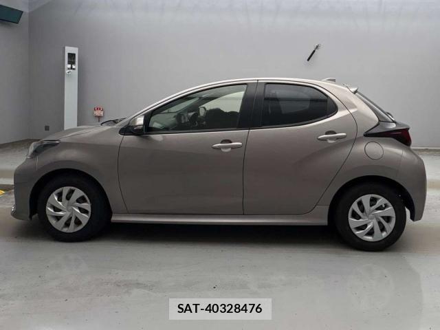 Toyota YARIS 2023-07 8652686-6