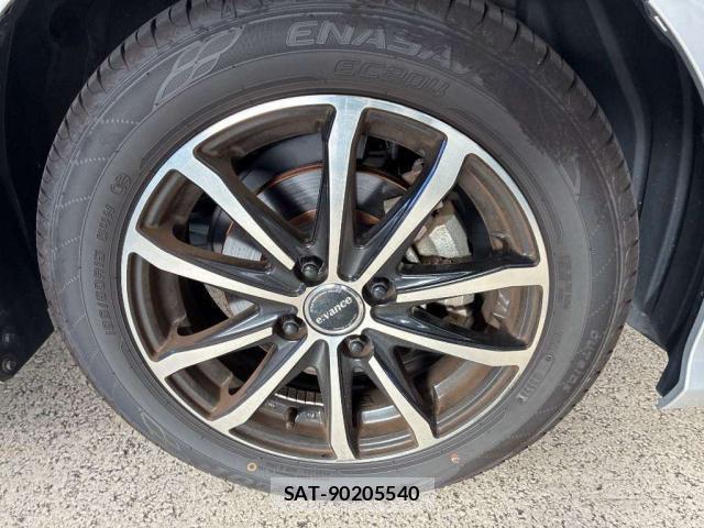 Toyota YARIS 2020-02 8652687-10