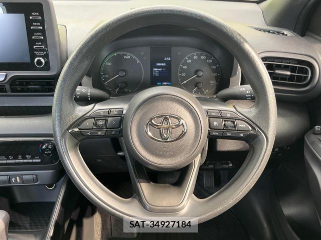 Toyota YARIS 2021-08 8652999-10