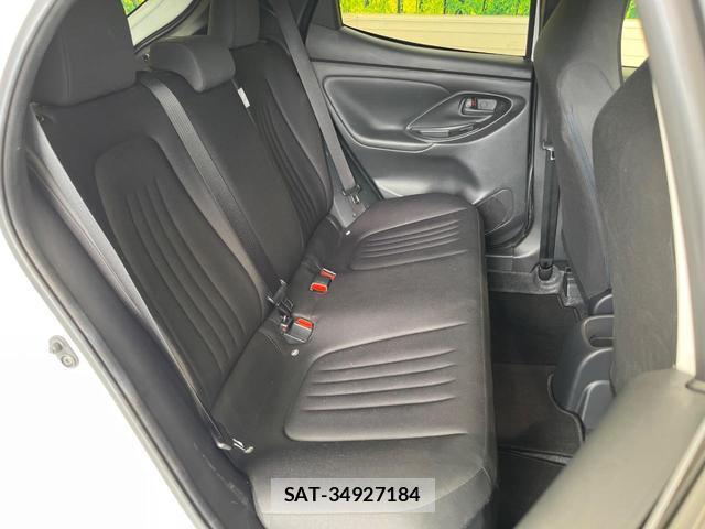 Toyota YARIS 2021-08 8652999-8