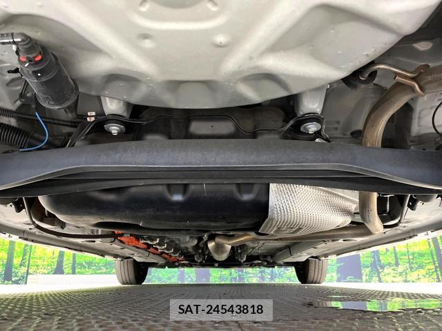 Toyota YARIS 2023-07 8653096-18