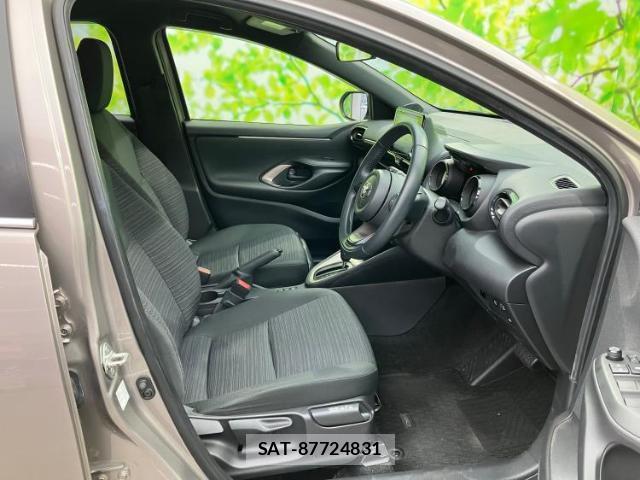 Toyota YARIS 2021-09 8653503-4