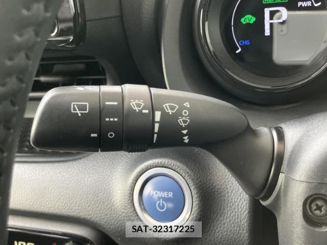 Toyota YARIS 2020-07 8653733-15