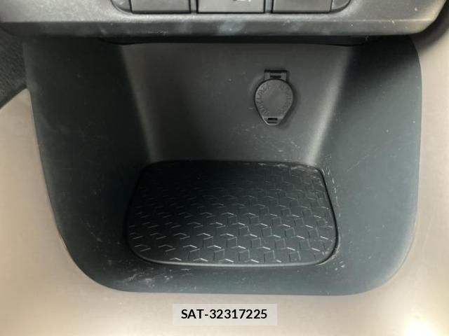 Toyota YARIS 2020-07 8653733-8