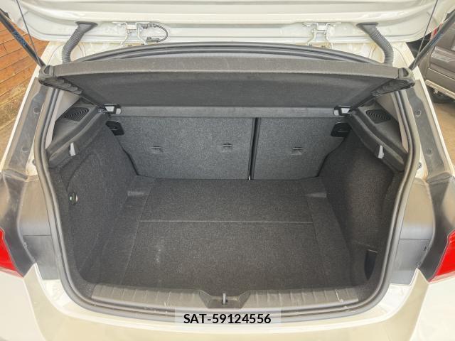 Bmw 1 SERIES 2017-07 8690675-15
