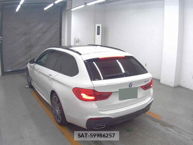 Bmw 5 SERIES 2018-03 8691514-1