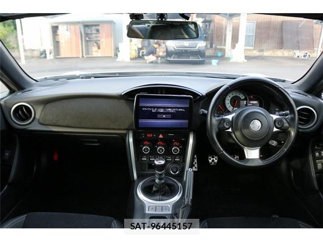 Toyota 86 2018-04 8690652-15