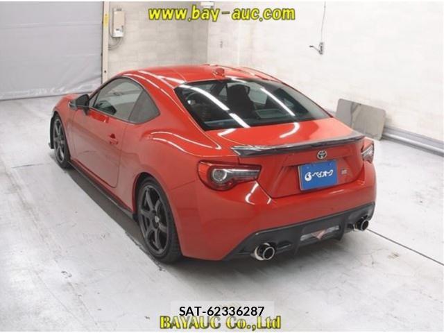Toyota 86 2020-03 8690928-1