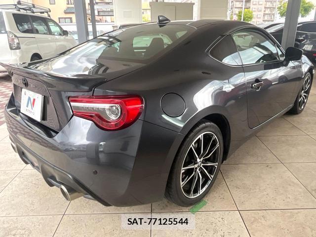 Toyota 86 2016-08 8691791-18