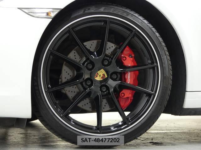 Porsche 911 2015-08 8691829-7