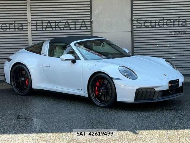 Porsche 911 2026-07 8691951-0