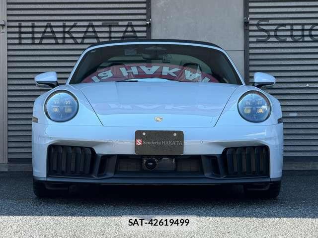Porsche 911 2026-07 8691951-1