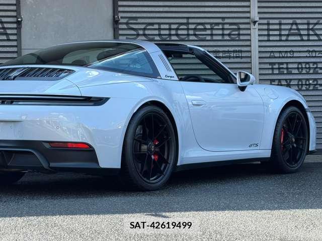 Porsche 911 2026-07 8691951-5