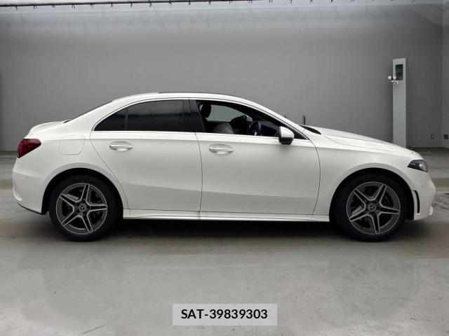Mercedes Benz A-CLASS 2022-01 8691558-3