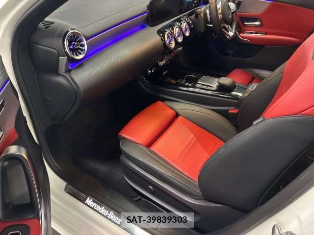 Mercedes Benz A-CLASS 2022-01 8691558-5