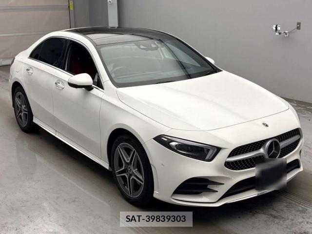 Mercedes Benz A-CLASS 2022-01 8691558-9