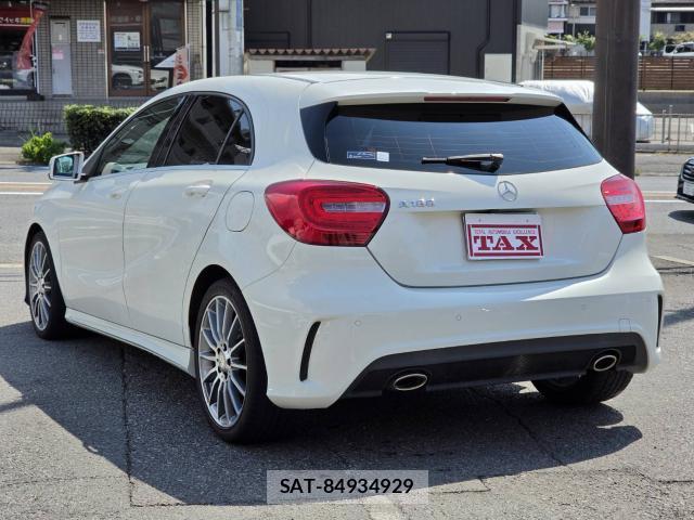 Mercedes Benz A-CLASS 2015-11 8691183-11