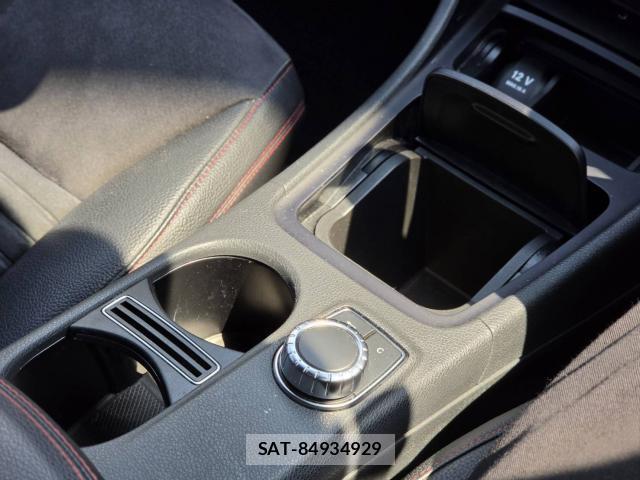 Mercedes Benz A-CLASS 2015-11 8691183-18