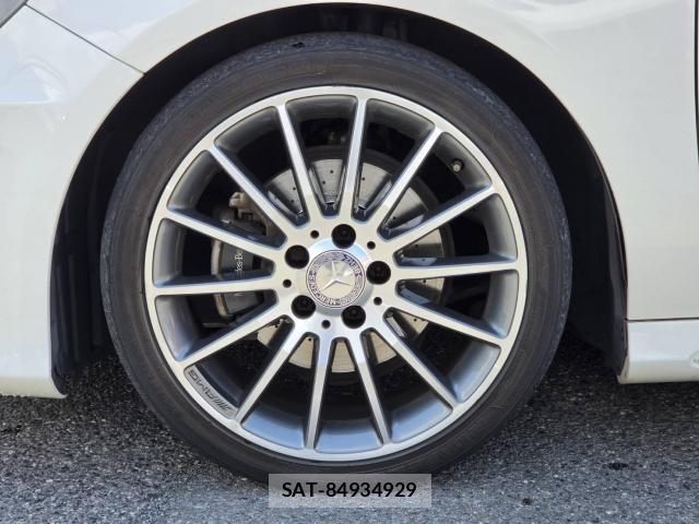 Mercedes Benz A-CLASS 2015-11 8691183-3